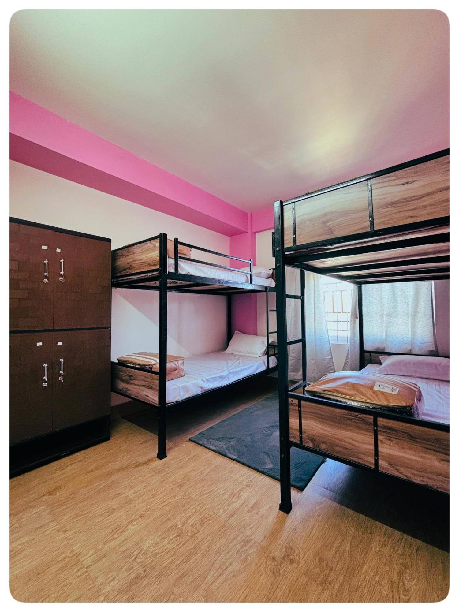 Stargaze Backpackers Shillong Pansiyon Dış mekan fotoğraf